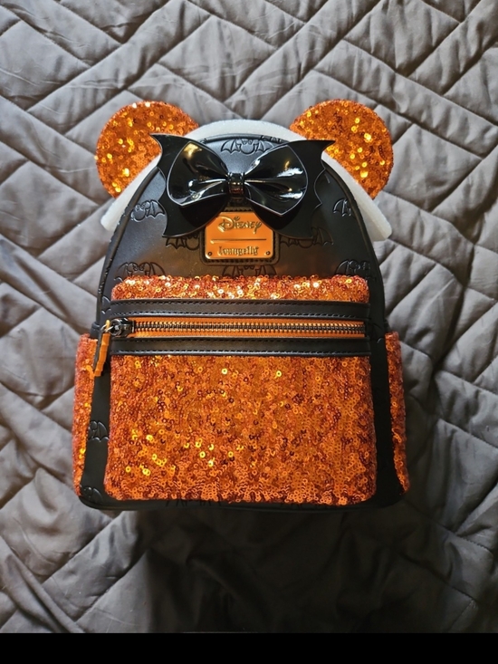 Loungefly Handbags - Loungefly Halloween Sequin